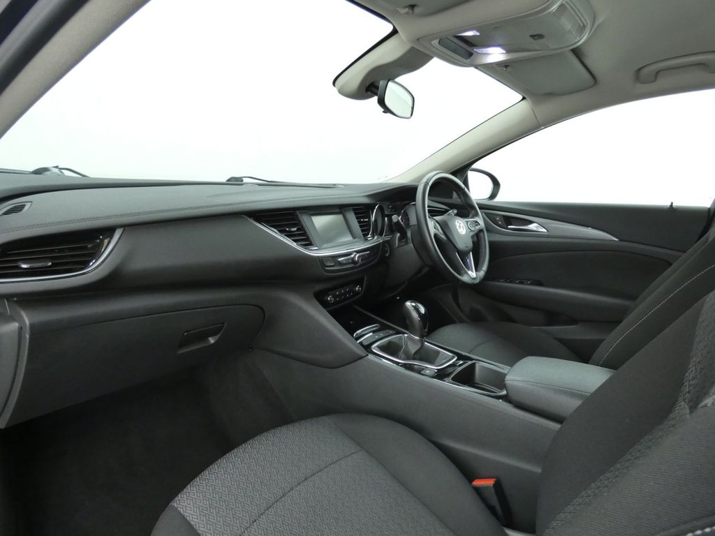 Used Vauxhall Insignia 2019 for sale - 77642292: Photo 21