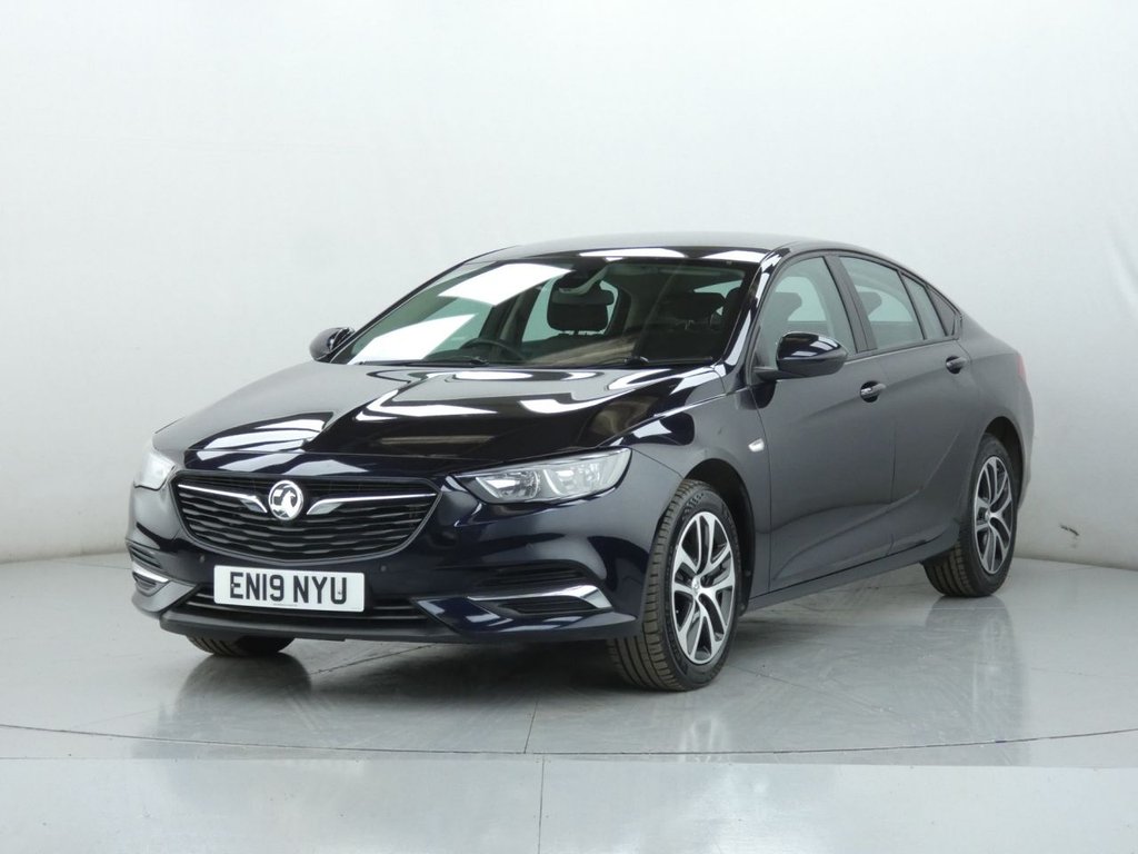 Used Vauxhall Insignia 2019 for sale - 77642292: Photo 3