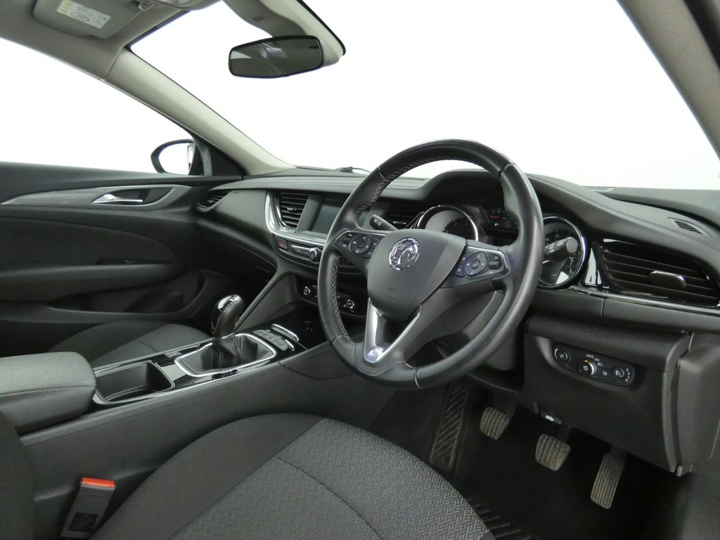 Used Vauxhall Insignia 2019 for sale - 77642292: Photo 9
