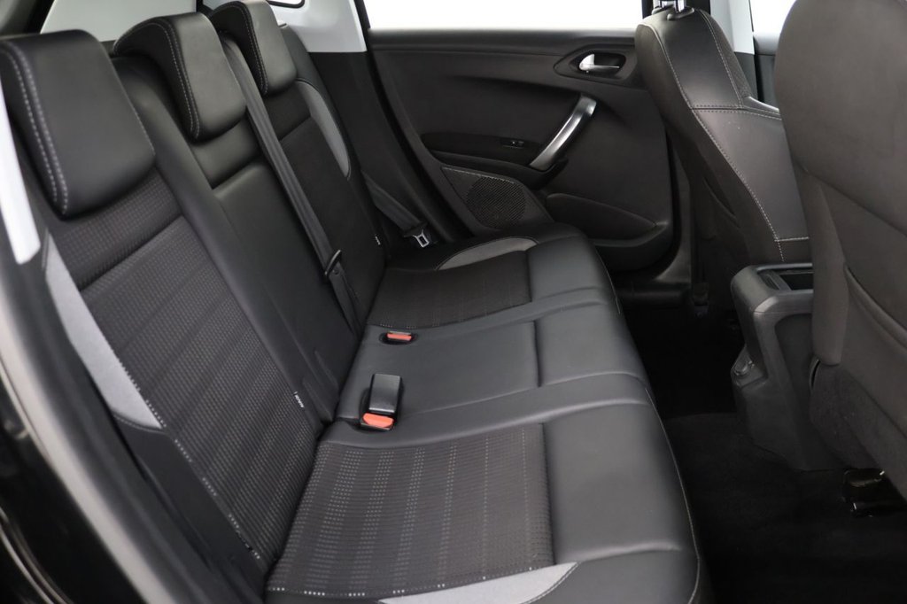 Used Peugeot 2008 2018 for sale - 76542186: Photo 17