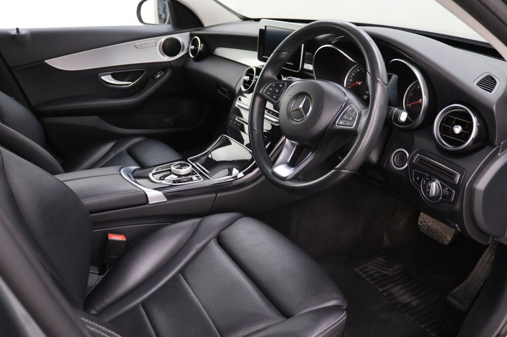 Used Mercedes-Benz C Class 2018 for sale - 78002308: Photo 10