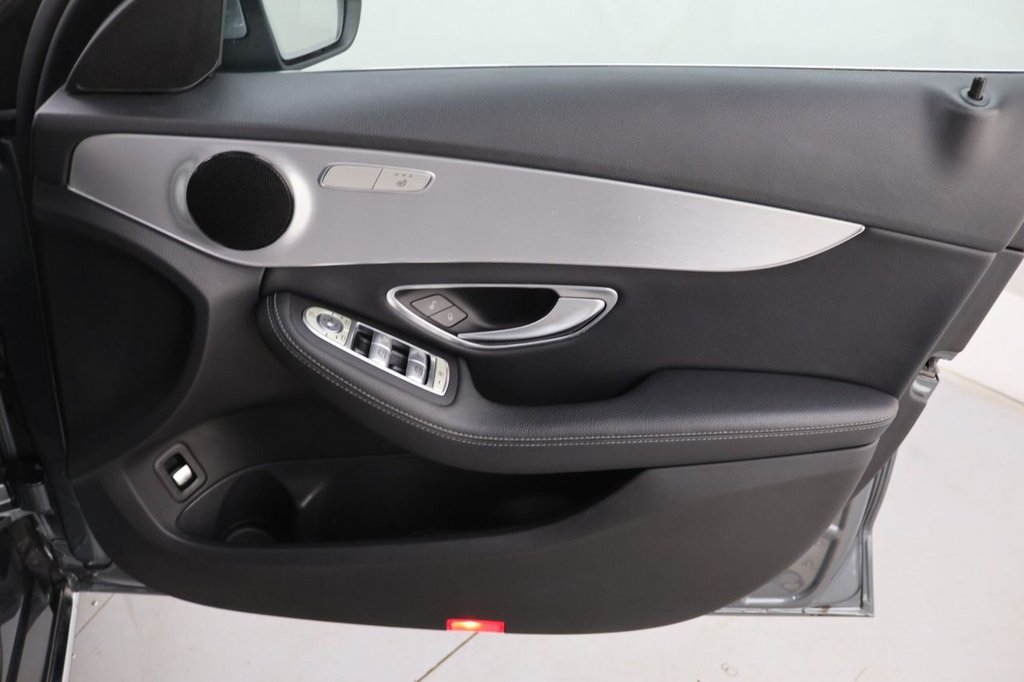 Used Mercedes-Benz C Class 2018 for sale - 78002308: Photo 26