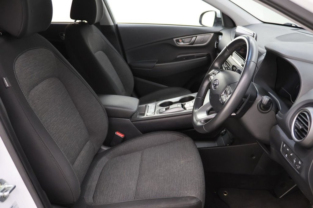 Used Hyundai KONA 2020 for sale - 76840901: Photo 12