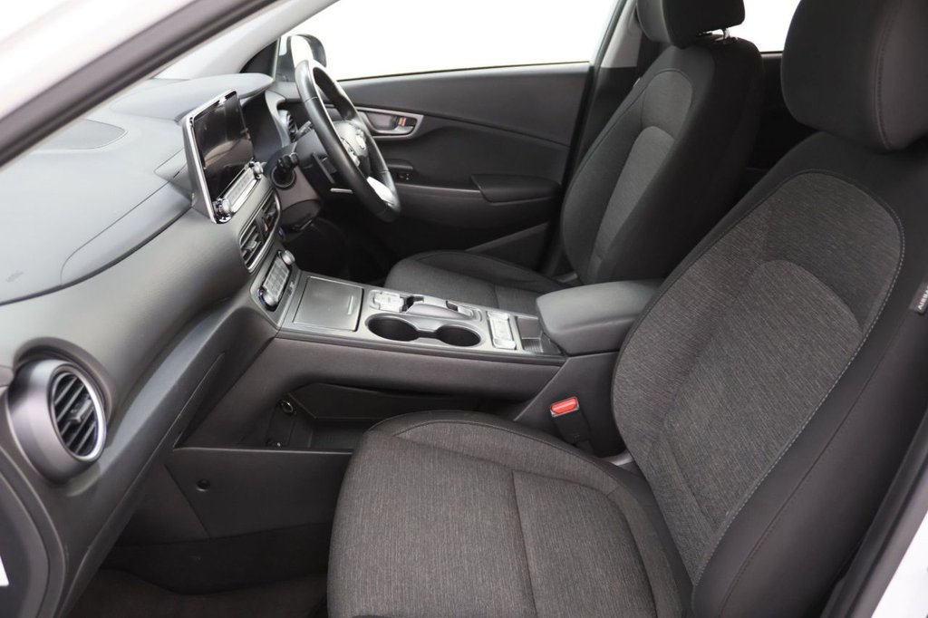 Used Hyundai KONA 2020 for sale - 76840901: Photo 20