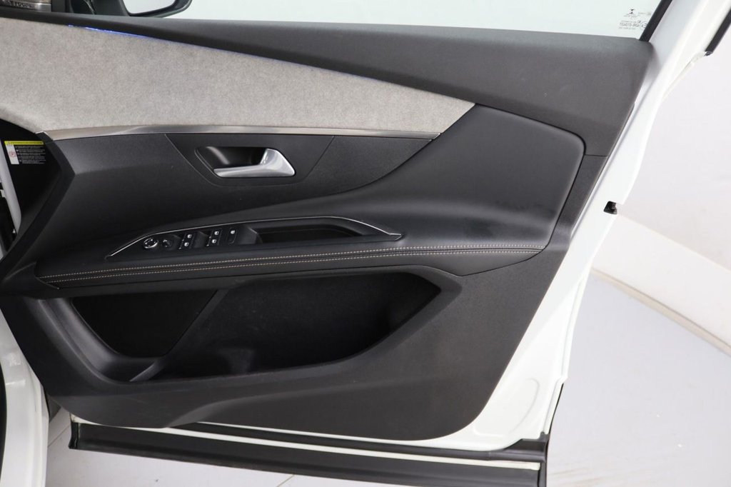 Used Peugeot 5008 2021 for sale - 77121701: Photo 34