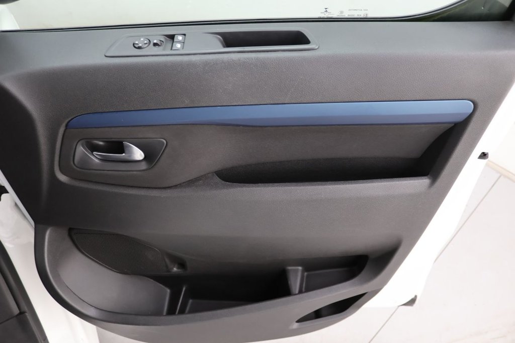 Used Peugeot Traveller 2020 for sale - 76118851: Photo 27
