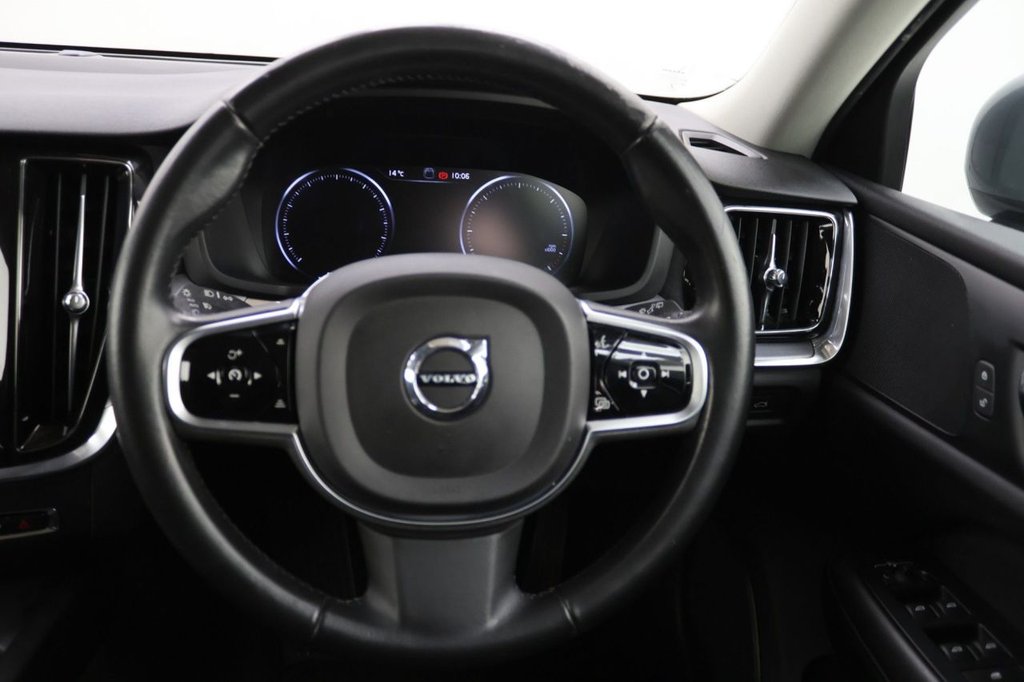 Used Volvo V60 2019 for sale - 78016818: Photo 17