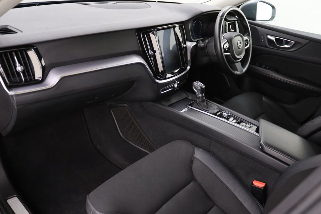 Used Volvo V60 2019 for sale - 78016818: Photo 21