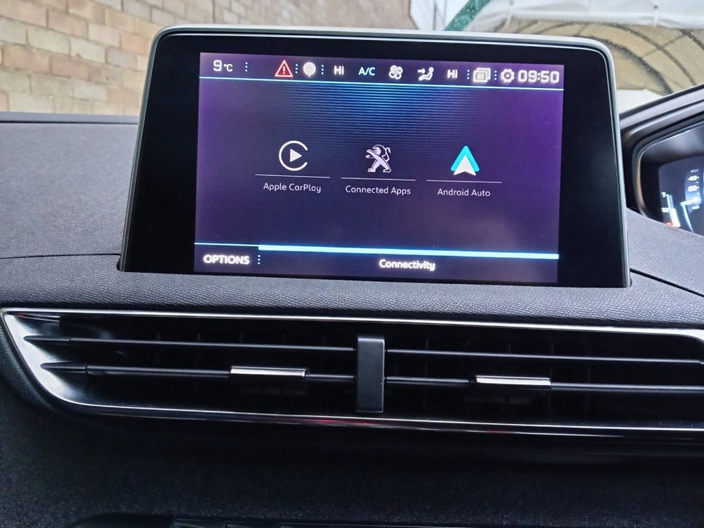 Used Peugeot 5008 2020 for sale - 76973409: Photo 10