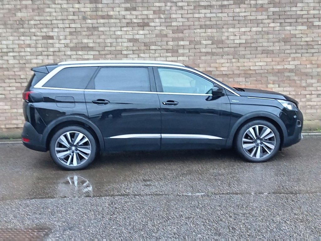 Used Peugeot 5008 2020 for sale - 76973409: Photo 3