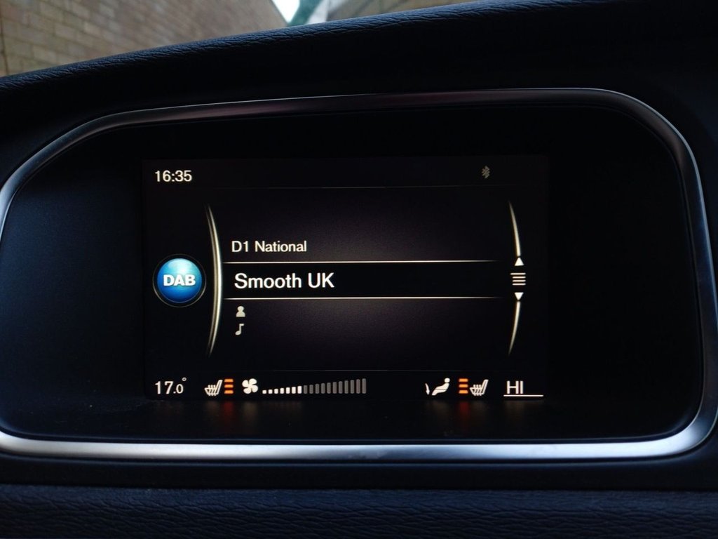 Used Volvo V40 2019 for sale - 77593975: Photo 12