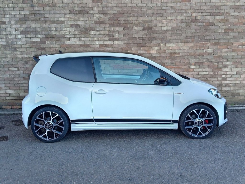 Used Volkswagen up! 2021 for sale - 77014244: Photo 2