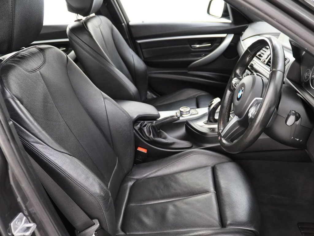 Used BMW 3 Series 2017 for sale - 76505968: Photo 12