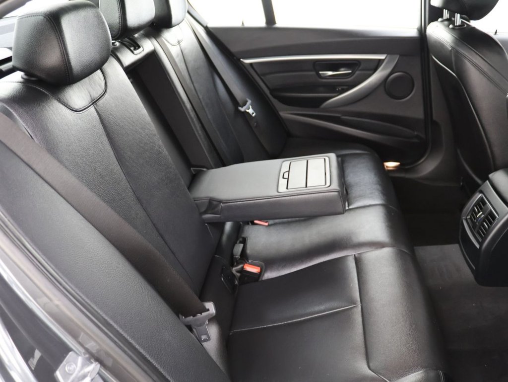 Used BMW 3 Series 2017 for sale - 76505968: Photo 19