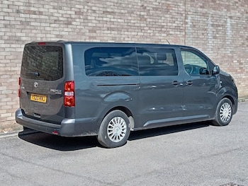 Used Toyota PROACE CITY Verso 2020 for sale - 78271537: Photo