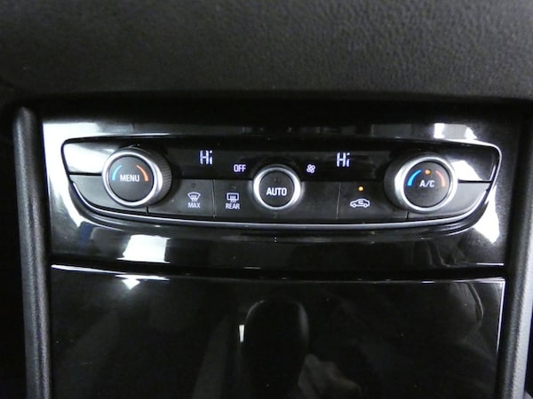 Used Vauxhall Grandland X 2020 for sale - 76301058: Photo 16