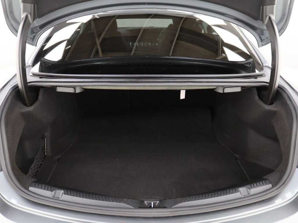 Used Mercedes-Benz E Class 2018 for sale - 76541977: Photo 26