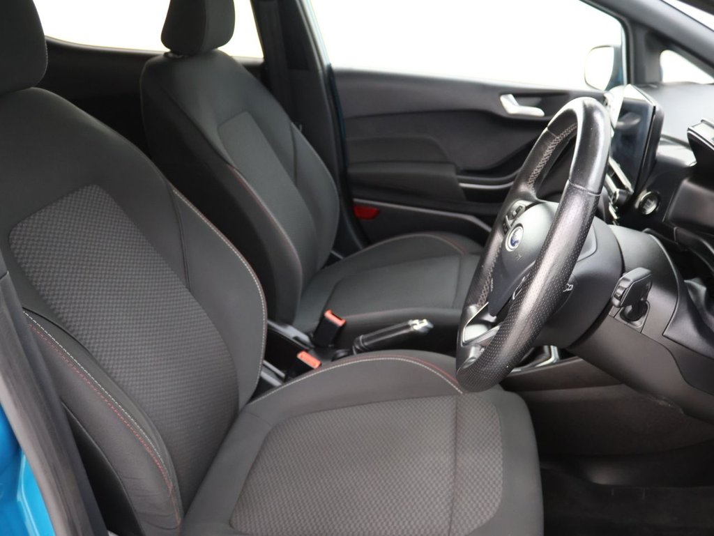 Used Ford Fiesta 2018 for sale - 76301064: Photo 12