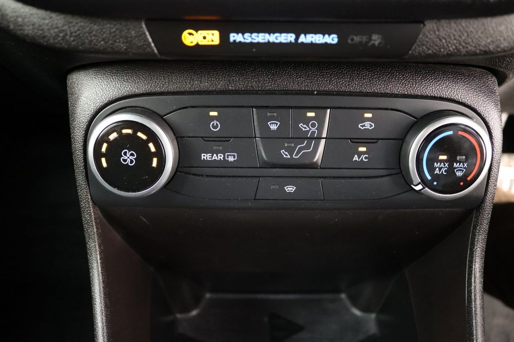 Used Ford Fiesta 2018 for sale - 76301064: Photo 16