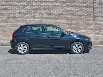 Used Volkswagen Polo 2019 for sale - 79103527: Photo