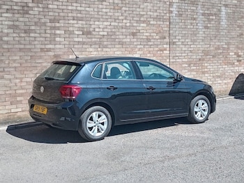 Used Volkswagen Polo 2019 for sale - 79103527: Photo
