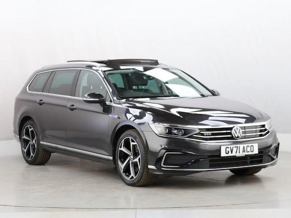 Used Volkswagen Passat 2021 for sale - 76301020: Photo 3