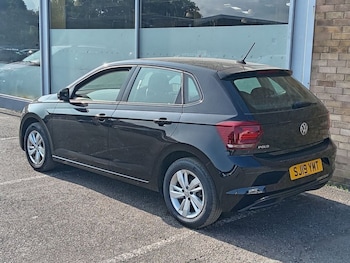 Used Volkswagen Polo 2019 for sale - 75548158: Photo