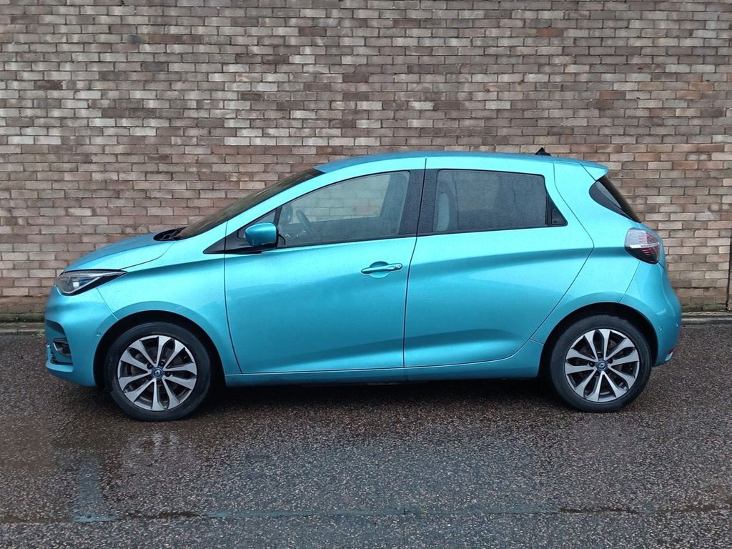 Used Renault Zoe 2021 for sale - 76973417: Photo 2