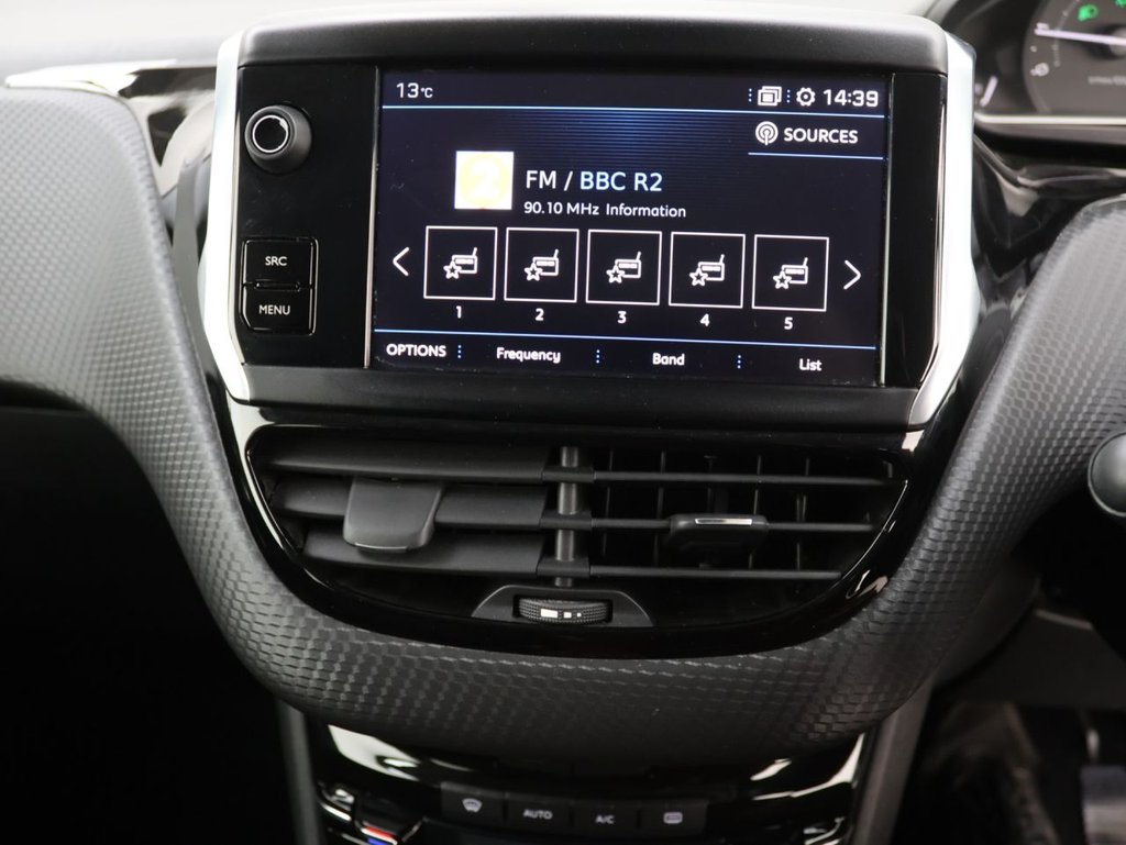 Used Peugeot 208 2019 for sale - 76453964: Photo 15