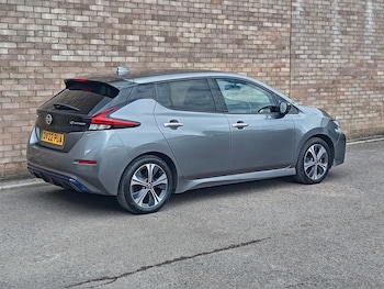 Used Nissan Leaf 2022 for sale - 79089451: Photo