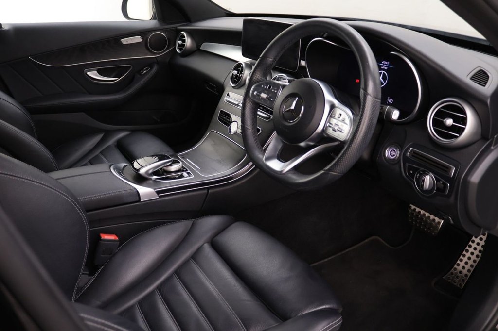 Used Mercedes-Benz C Class 2019 for sale - 77583000: Photo 10