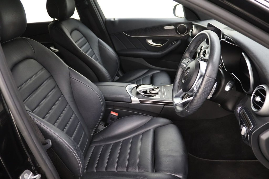 Used Mercedes-Benz C Class 2019 for sale - 77583000: Photo 12