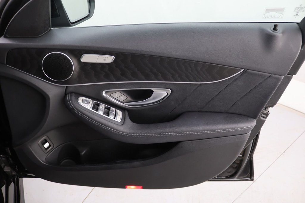 Used Mercedes-Benz C Class 2019 for sale - 77583000: Photo 27