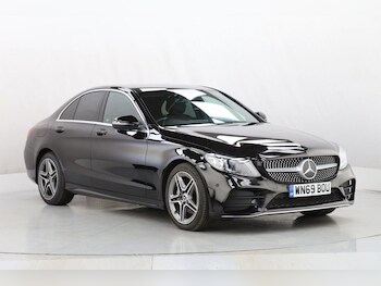 Used Mercedes-Benz C Class 2019 for sale - 77583000: Photo