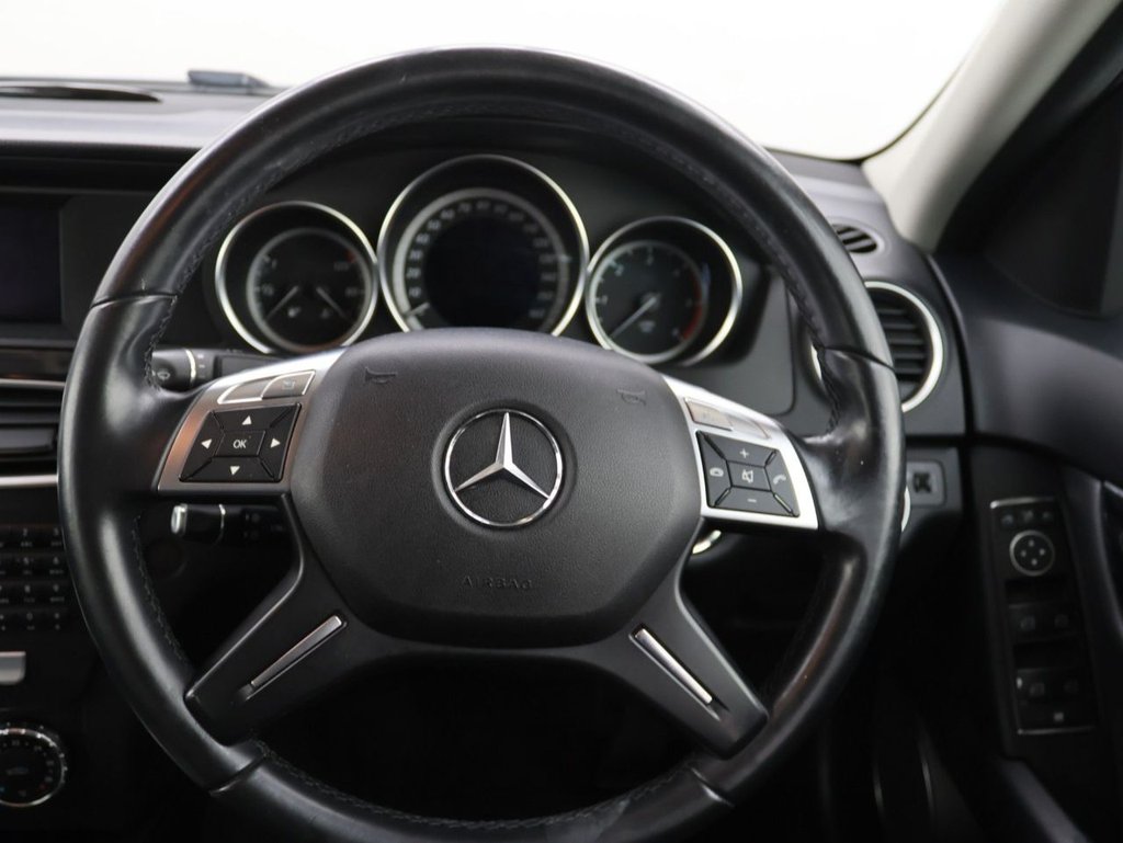 Used Mercedes-Benz C Class 2013 for sale - 77719727: Photo 20