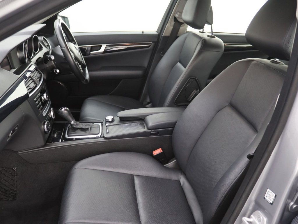 Used Mercedes-Benz C Class 2013 for sale - 77719727: Photo 22