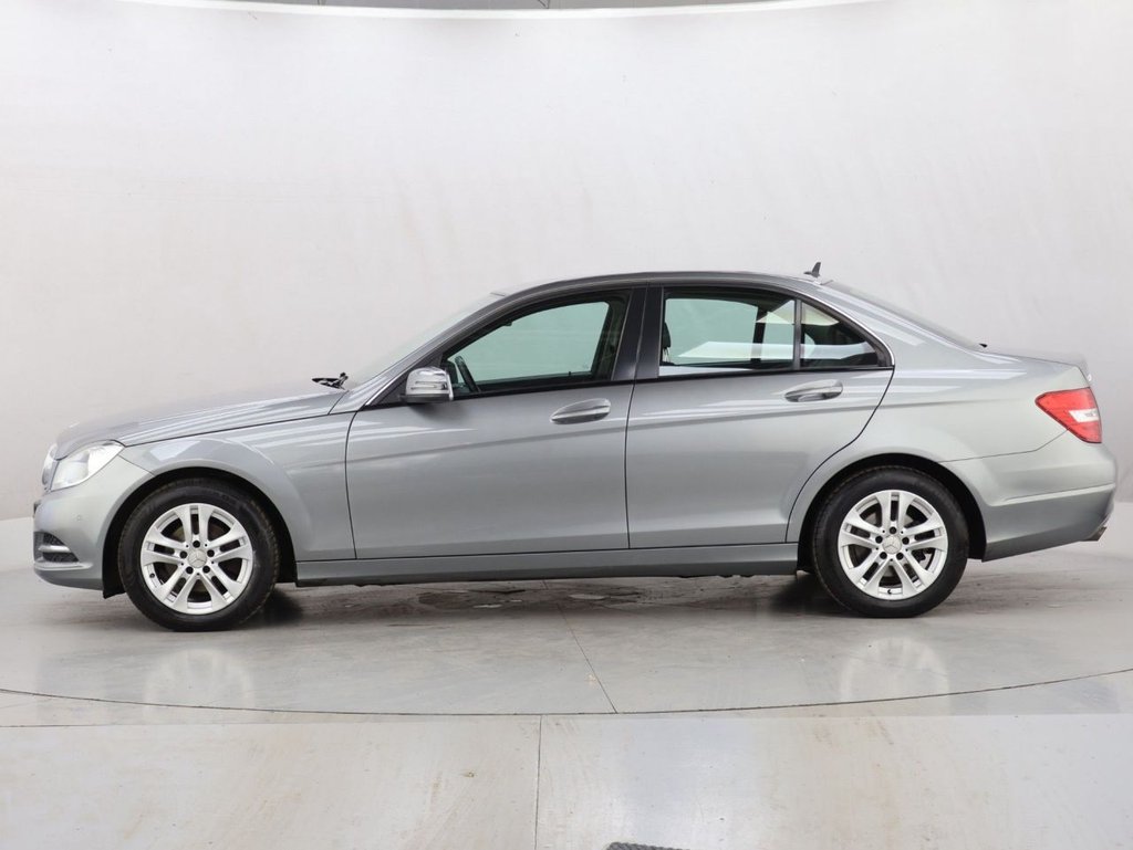 Used Mercedes-Benz C Class 2013 for sale - 77719727: Photo 6