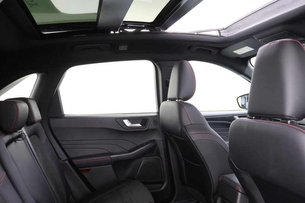 Used Ford Kuga 2022 for sale - 76923406: Photo 2