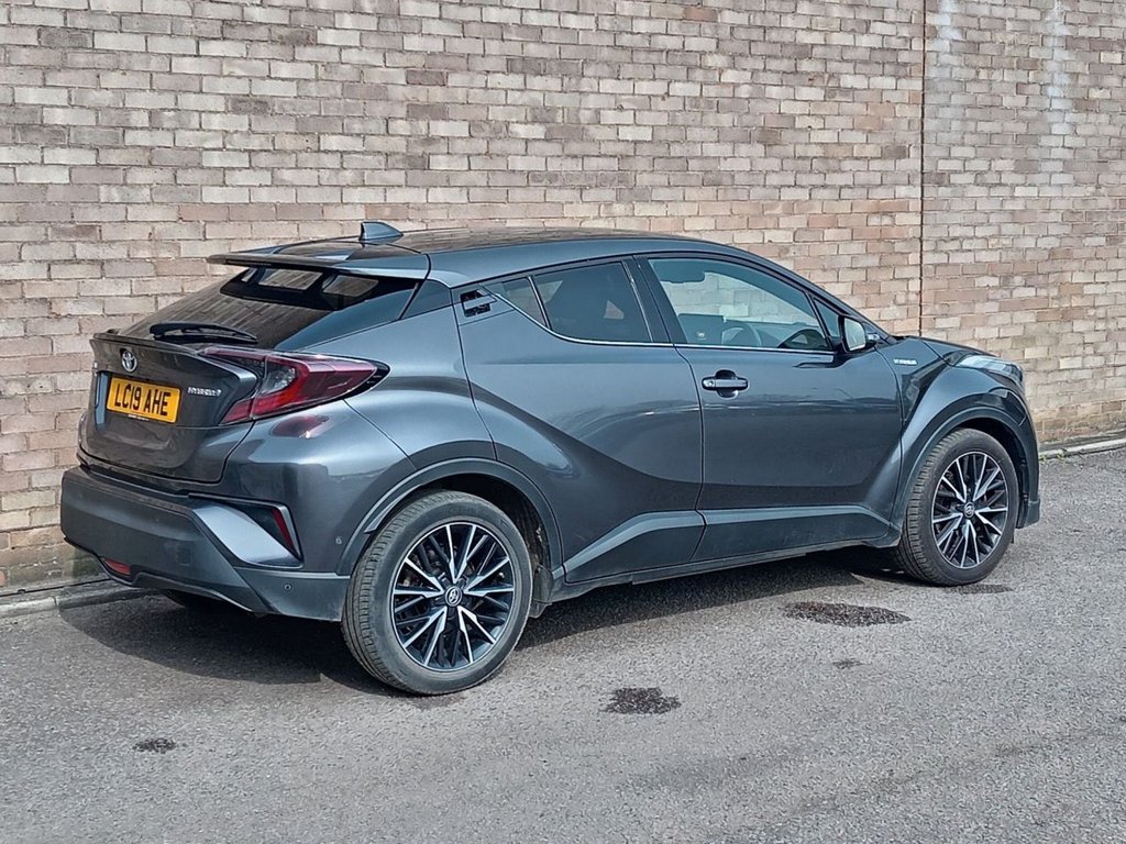 Used Toyota C-HR 2019 for sale - 77966848: Photo 5