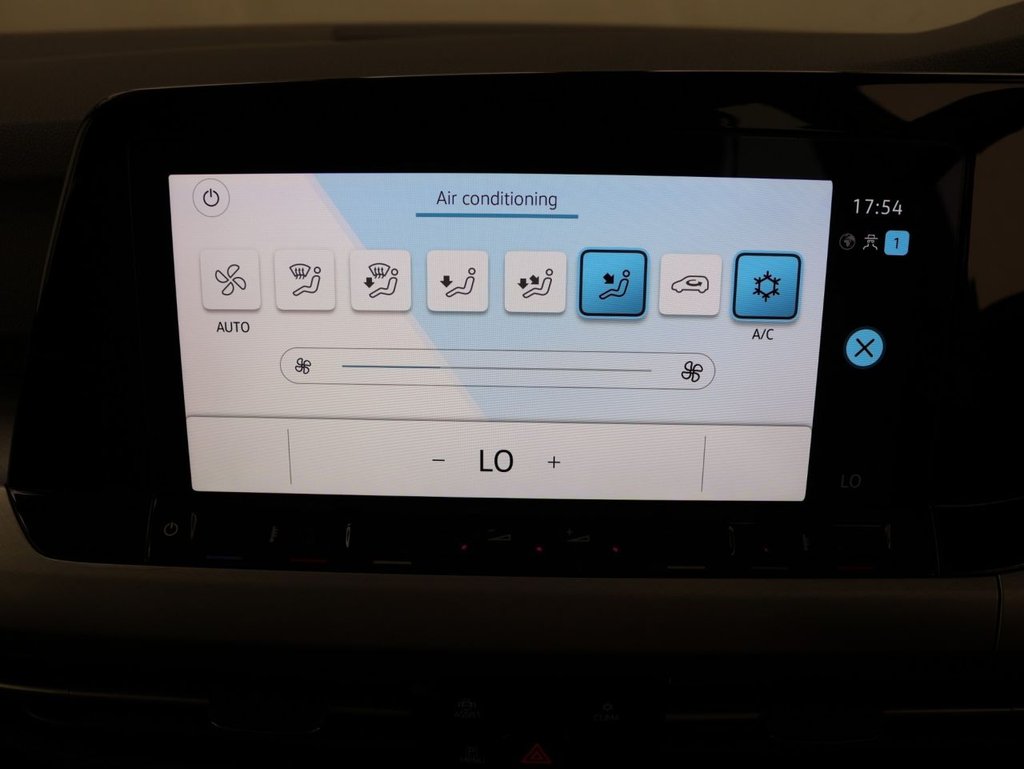 Used Volkswagen Golf 2021 for sale - 76797631: Photo 14