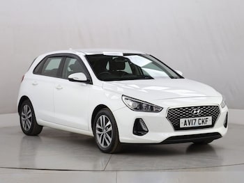 Used Hyundai i30 2017 for sale - 77680520: Photo
