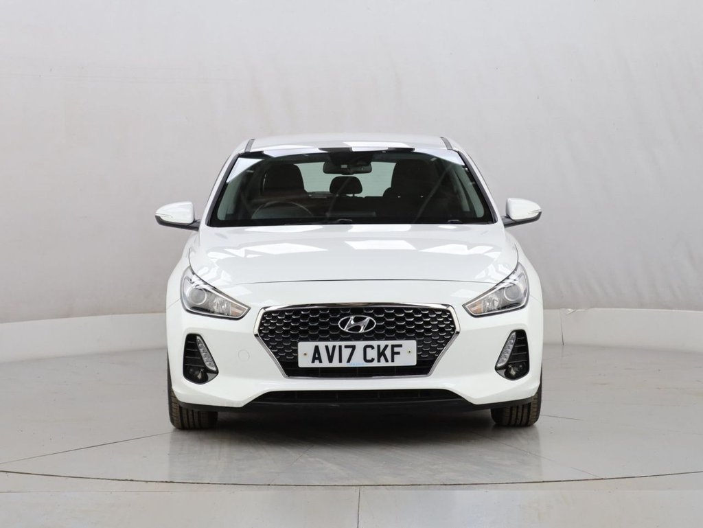 Used Hyundai i30 2017 for sale - 77680520: Photo 3