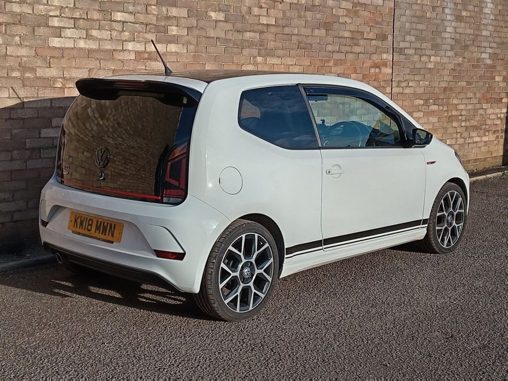 Used Volkswagen up! 2018 for sale - 77048992: Photo 3