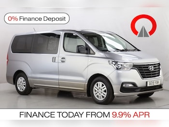 Hyundai i800 feature image