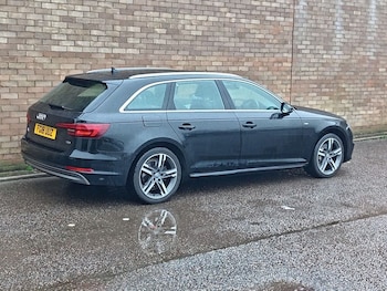 Used Audi A4 Avant 2018 for sale - 77477802: Photo