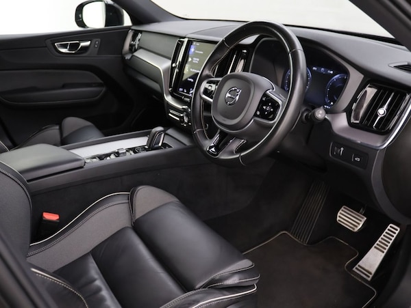Used Volvo XC60 2021 for sale - 76300866: Photo 10
