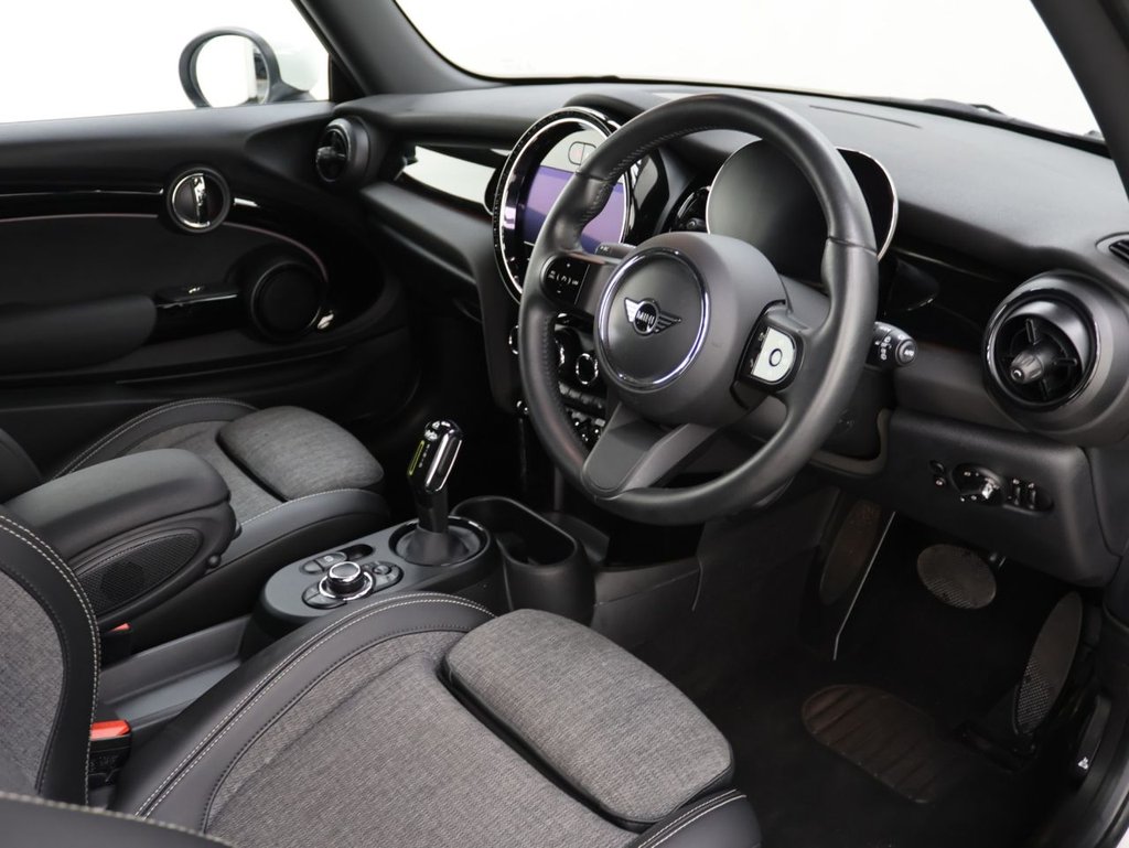 Used MINI Hatch 2021 for sale - 76542201: Photo 10