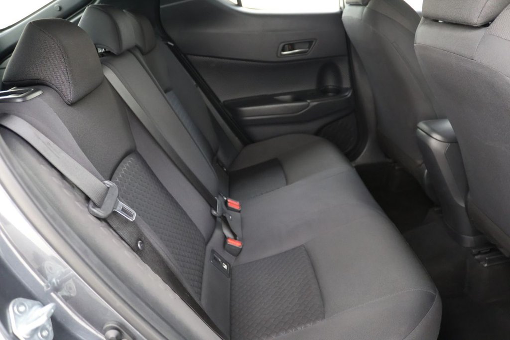 Used Toyota C-HR 2020 for sale - 76300864: Photo 16