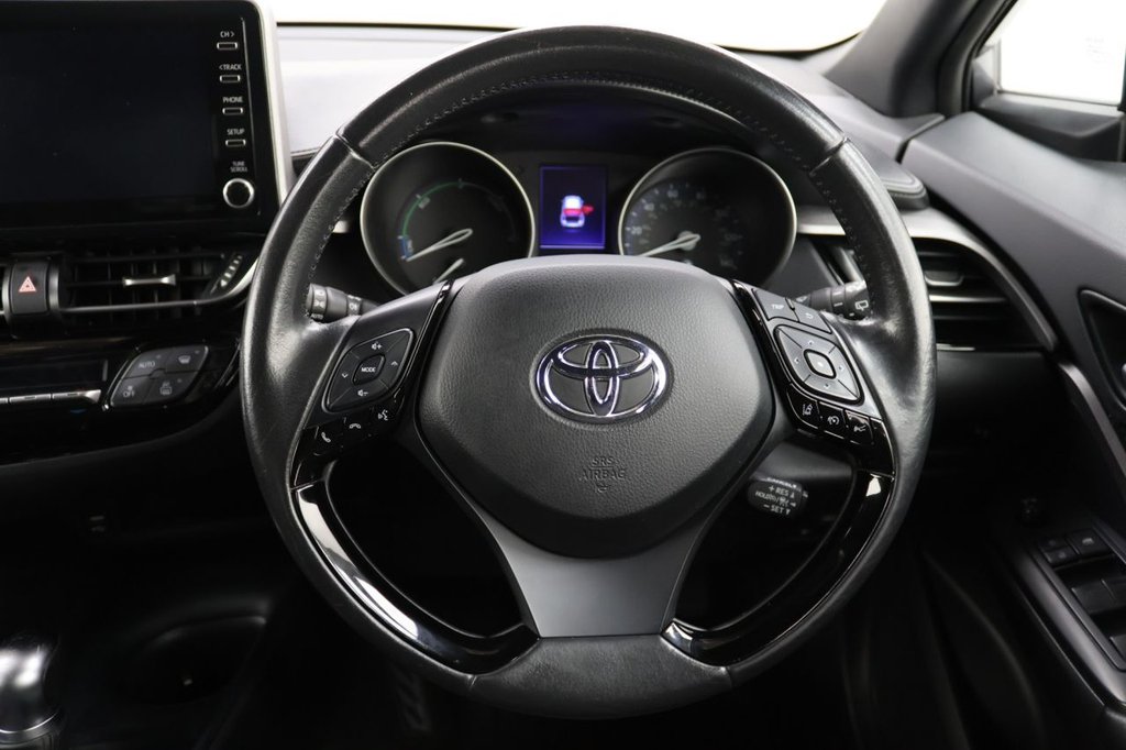 Used Toyota C-HR 2020 for sale - 76300864: Photo 19