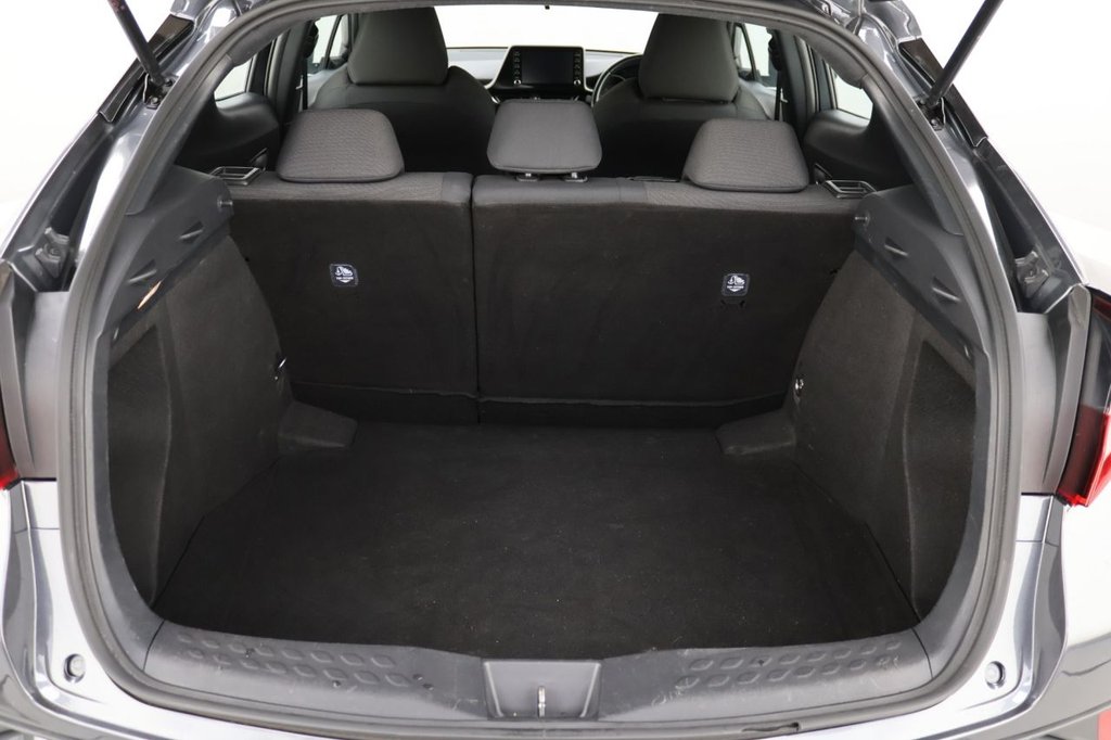 Used Toyota C-HR 2020 for sale - 76300864: Photo 24